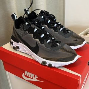 Nike React Element 87